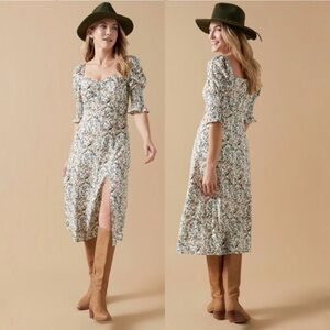 Audrey Parks Francesca's Collections Floral Mid-Sleeve Dress